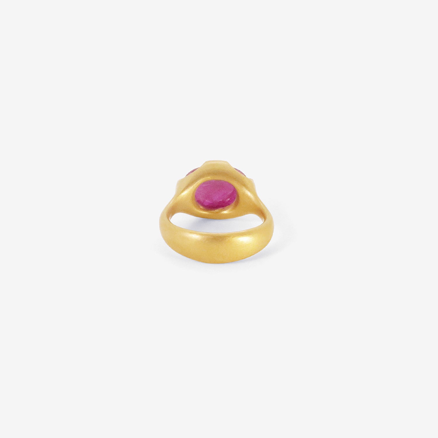 LOLA BROOKS 22K & OVAL FACETED RUBY VAULTED RING, 5.99CT
