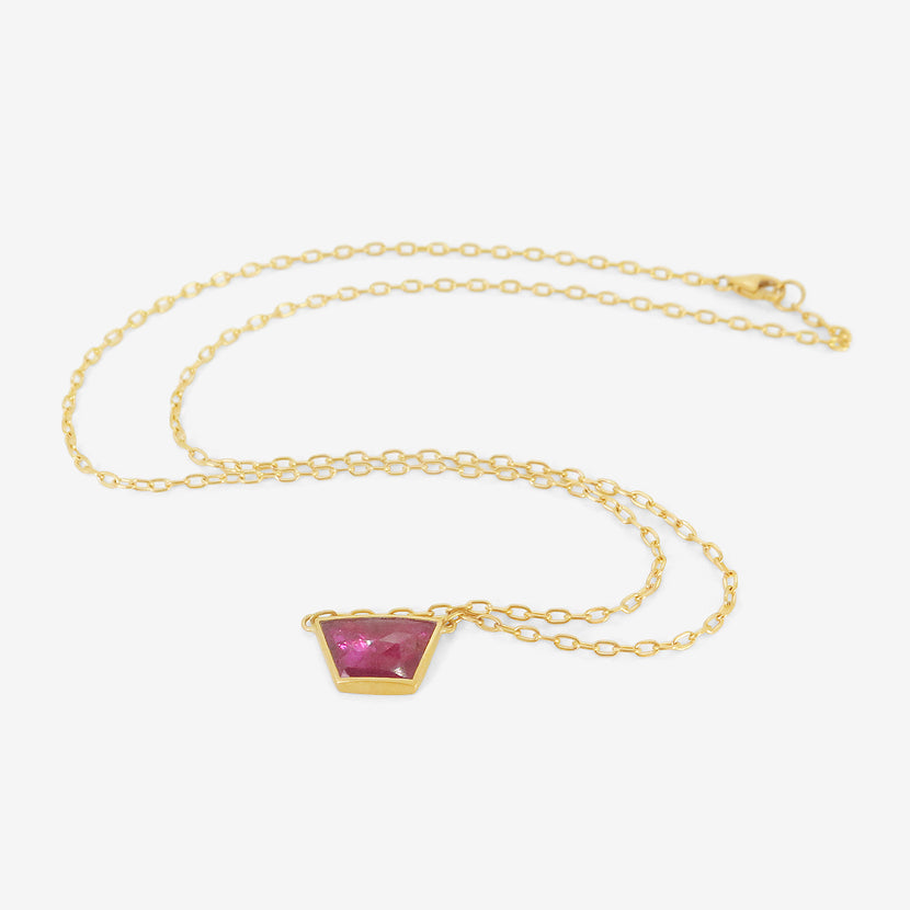 LOLA BROOKS 18K & TRAPEZOIDAL RUBY PENDANT, 2.53CT