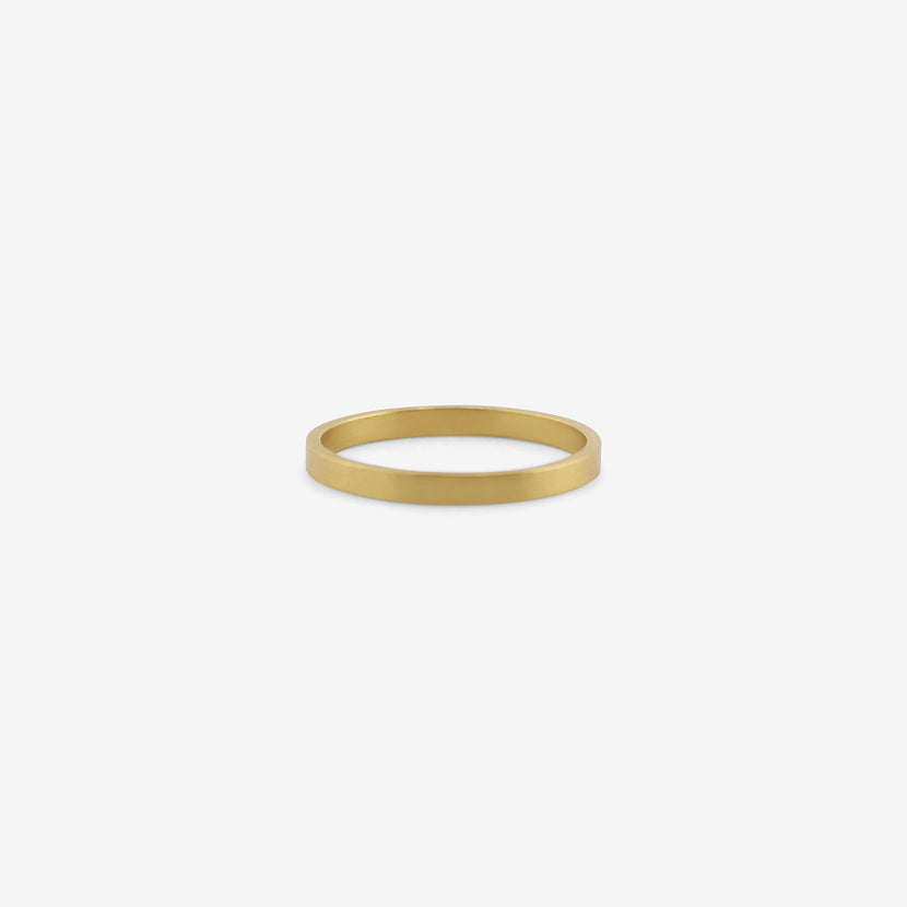 ROSANNE PUGLIESE 22K 2MM FLAT BAND