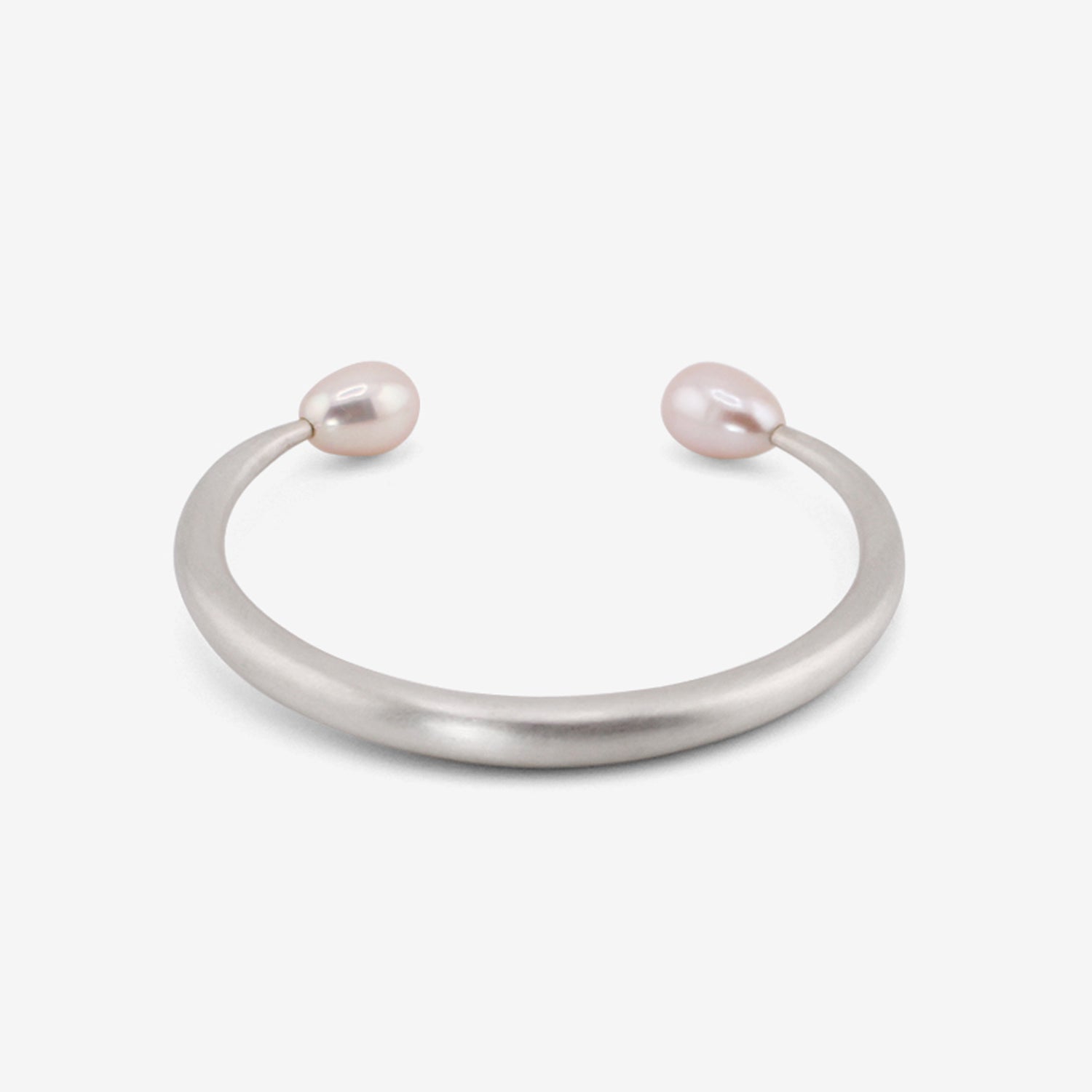 TED MUEHLING STERLING SILVER & PALE PINK PEARL OPEN BANGLE