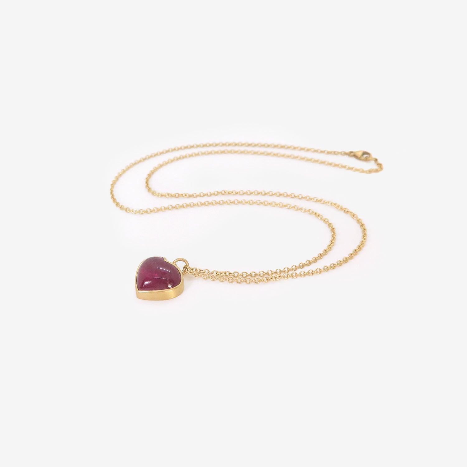 LOLA BROOKS 18K & HOT PINK TOURMALINE SWEETHEART NECKLACE, 7.24CT