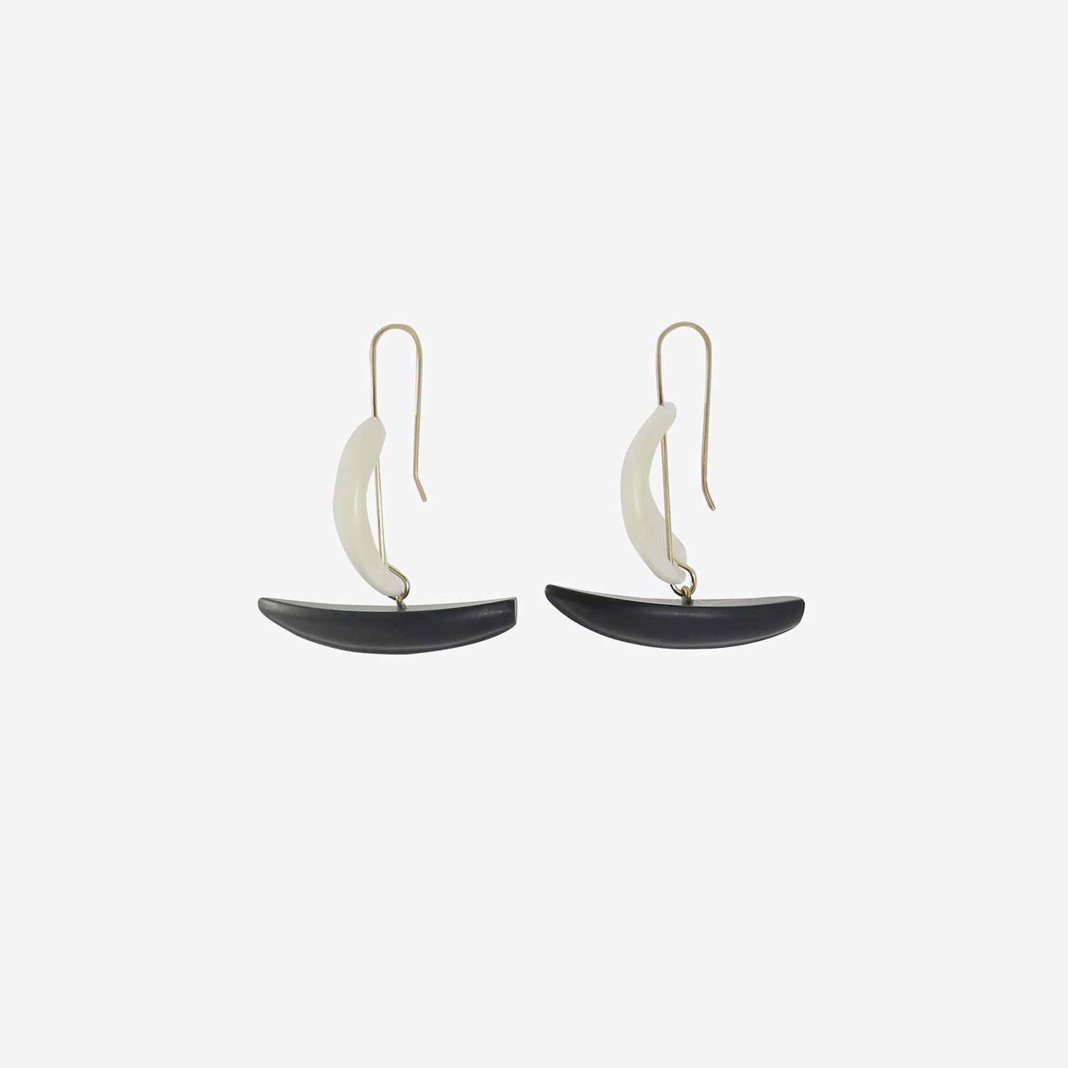 GABRIELLA KISS 14K & MOTHER-OF-PEARL GHOST SHIPS WITH BLACK JADE