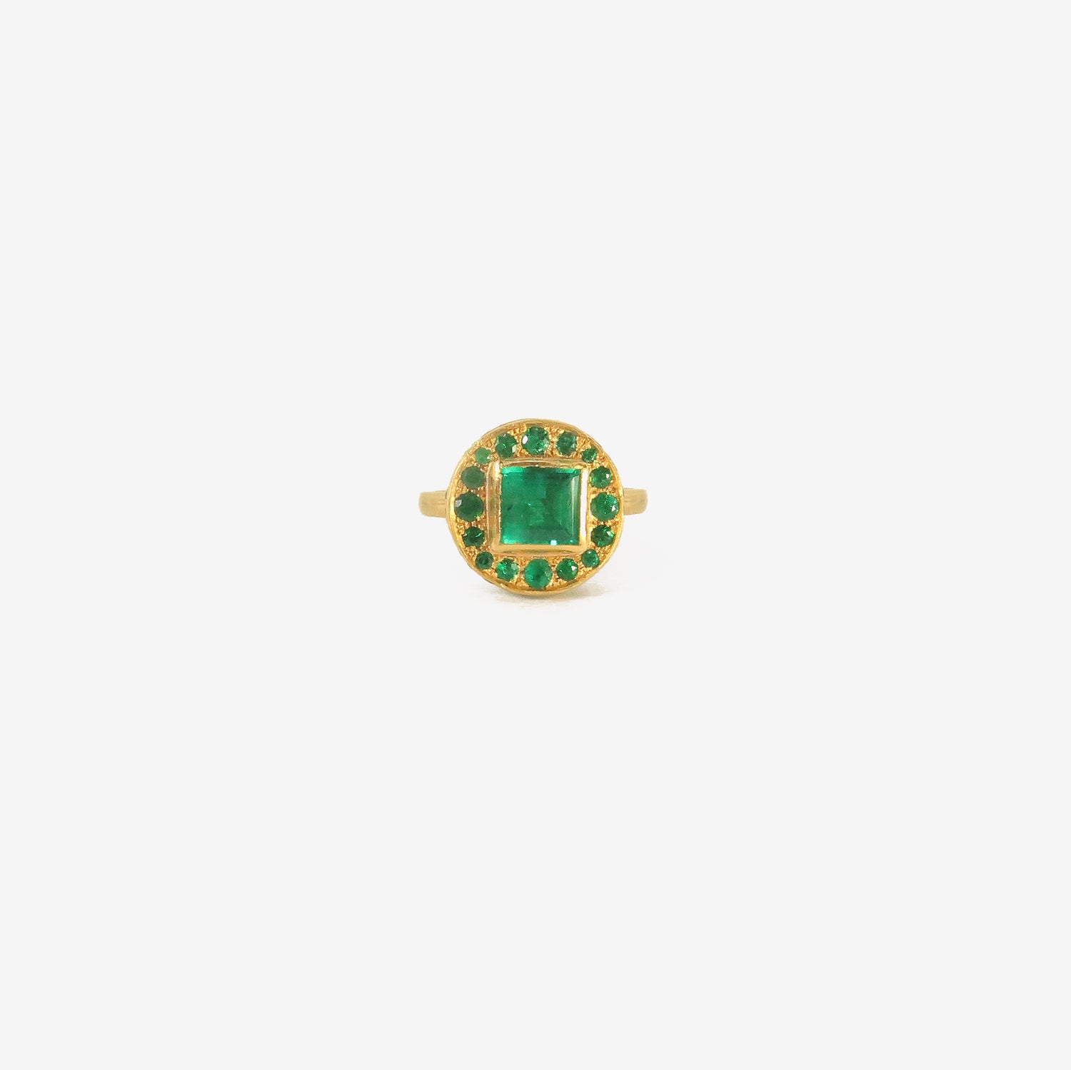 JUDY GEIB 22K & COLOMBIAN EMERALD RING WITH EMERALD PAVÉ