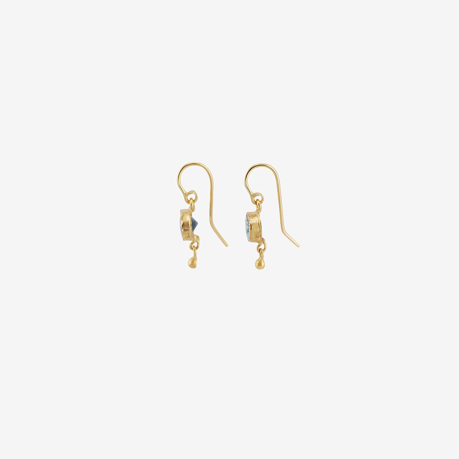 JUDY GEIB 18K & FACETED OVAL AQUAMARINE EARRINGS WITH DROPS, 2.15CT
