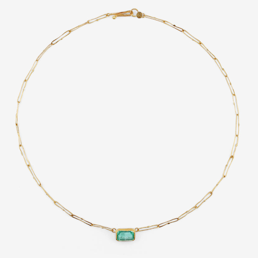JUDY GEIB 18K & RECTANGULAR COLOMBIAN EMERALD ECHO NECKLACE, 3.33CT
