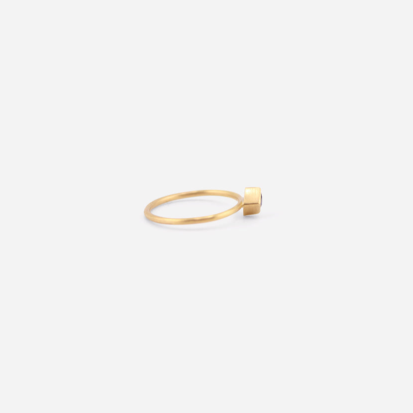 GABRIELLA KISS 18K & TINY SQUARE BLUE SAPPHIRE RING, .25CT