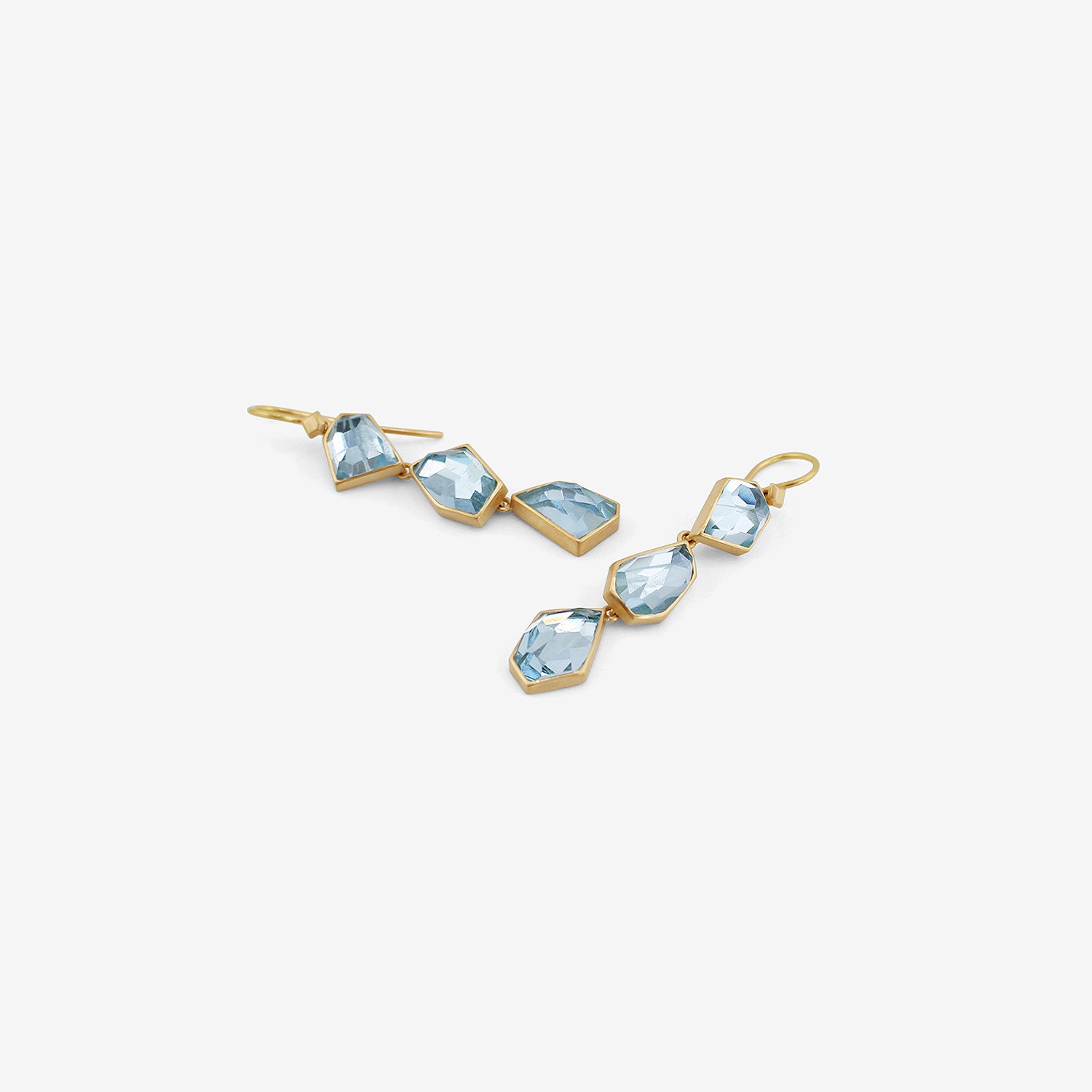 LOLA BROOKS 18K & AQUAMARINE CRYSTAL TRIPLE DROP EARRINGS, 11.87CT