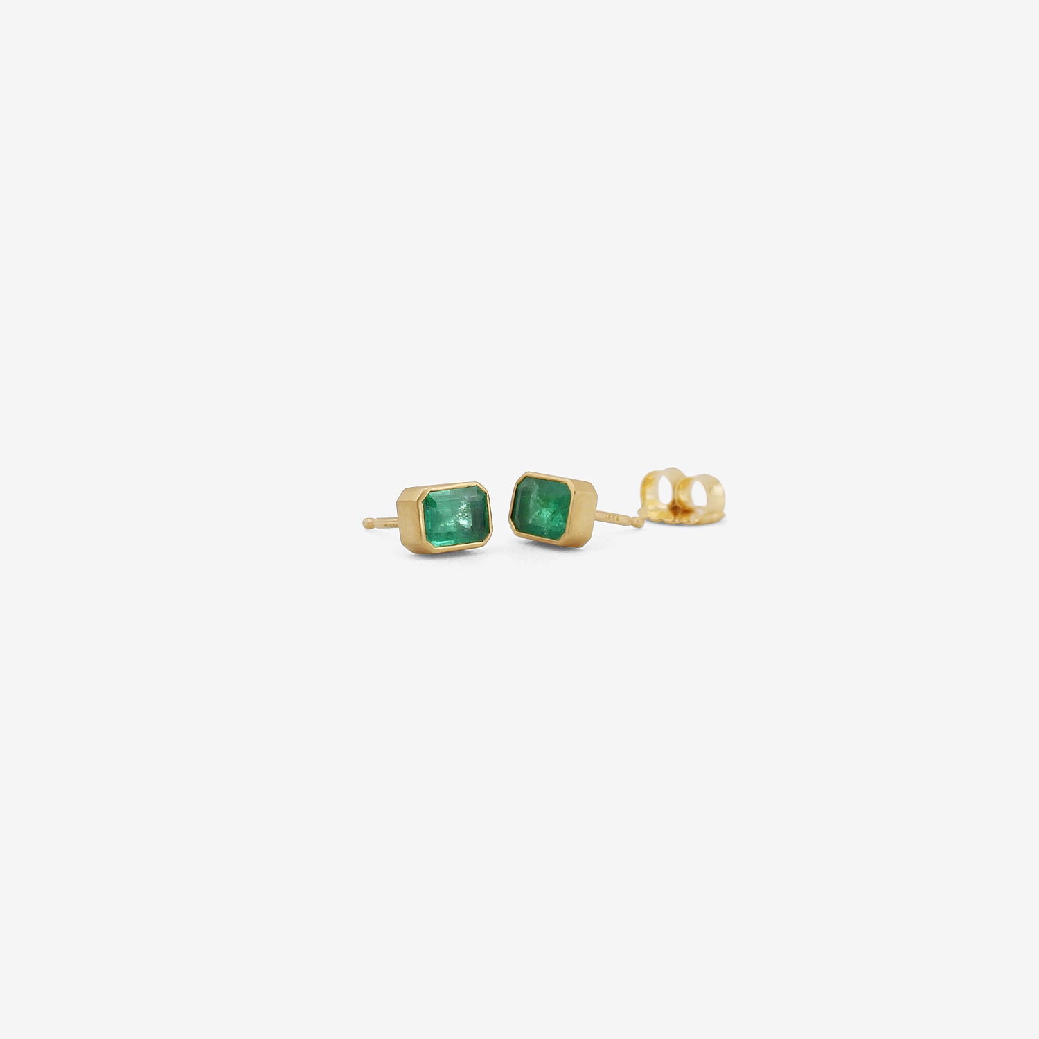 LOLA BROOKS 18K & EMERALD-CUT COLOMBIAN EMERALD STUDS, 1.18CT