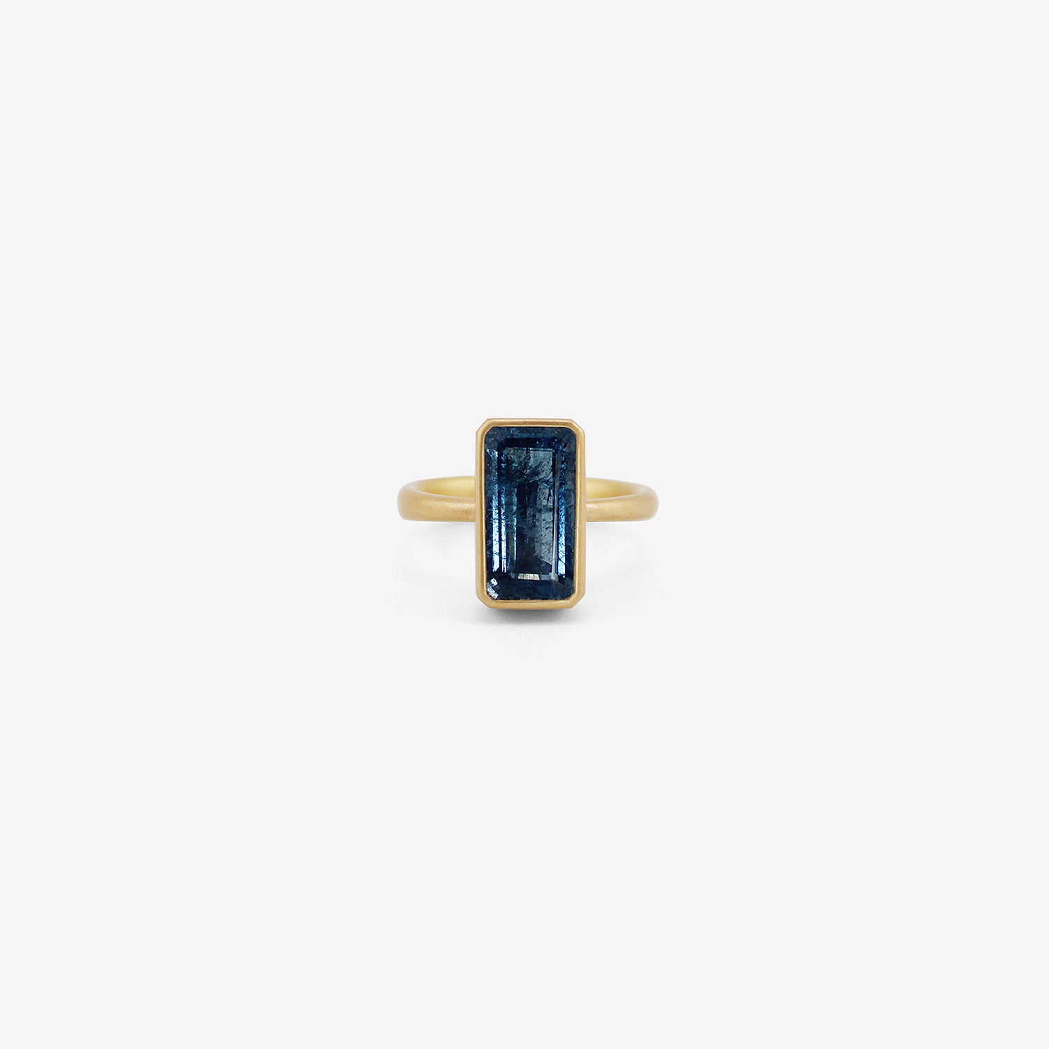 LOLA BROOKS 18K & EMERALD-CUT AQUAMARINE RING, 3.53CT