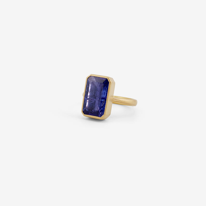 LOLA BROOKS 18K & EMERALD-CUT TANZANITE RING, 6.35CT