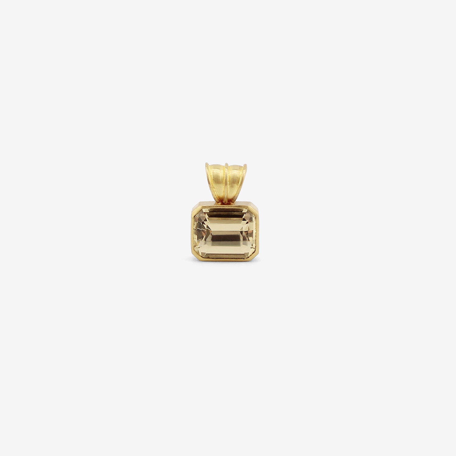 PROUNIS 22K & GOLDEN BERYL BABY BLOCK PENDANT