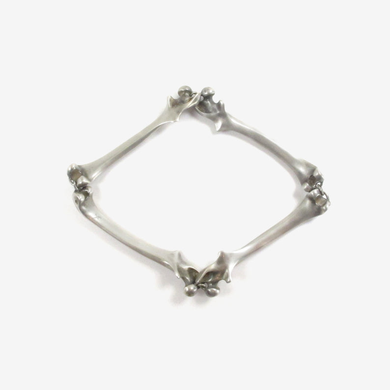 GABRIELLA KISS STERLING SILVER FEMUR BRACELET