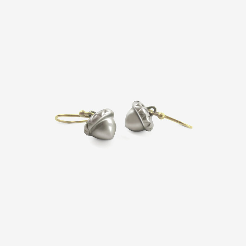 Sterling silver acorn shop earrings