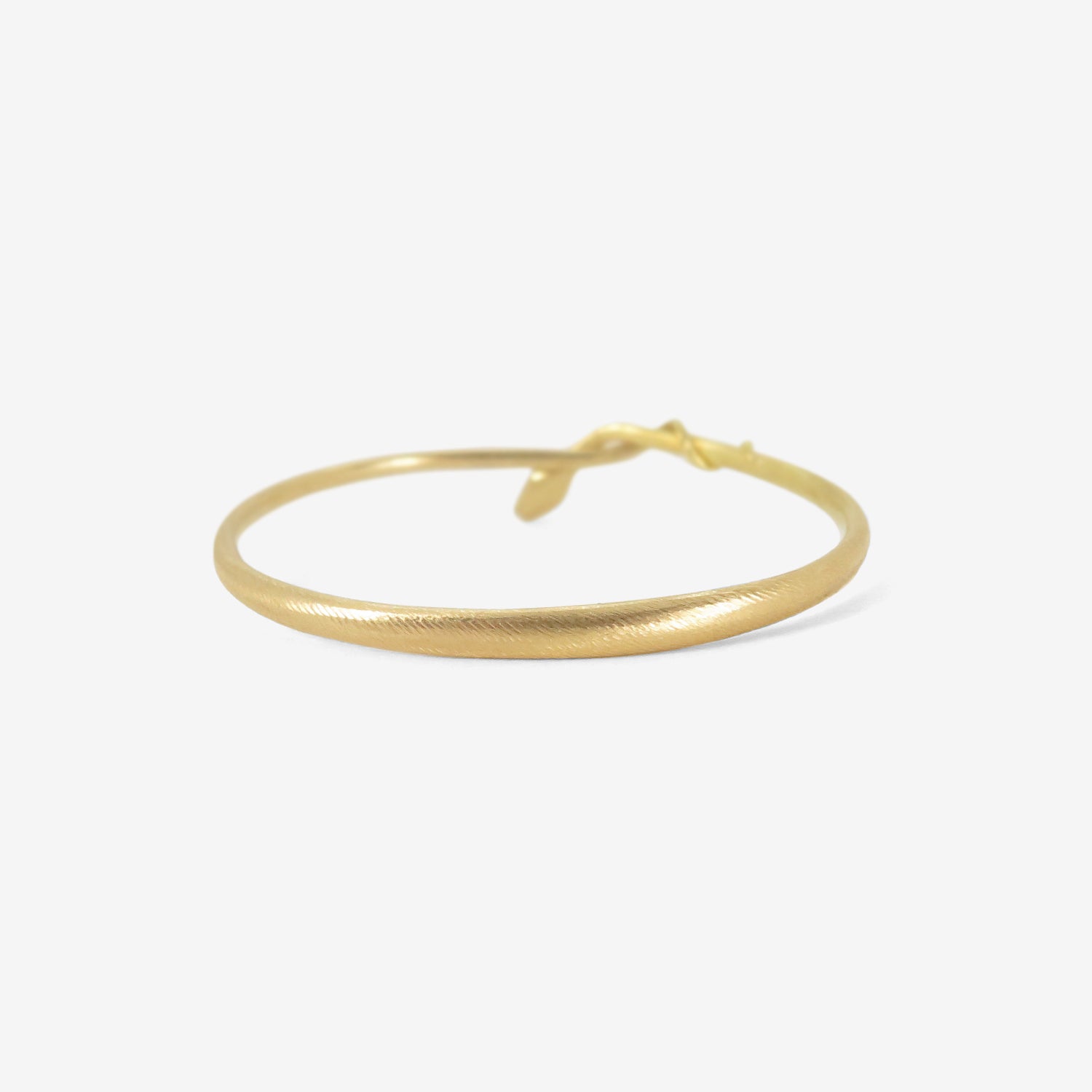 GABRIELLA KISS 18K SNAKE BANGLE WITH CHAMPAGNE DIAMOND EYES