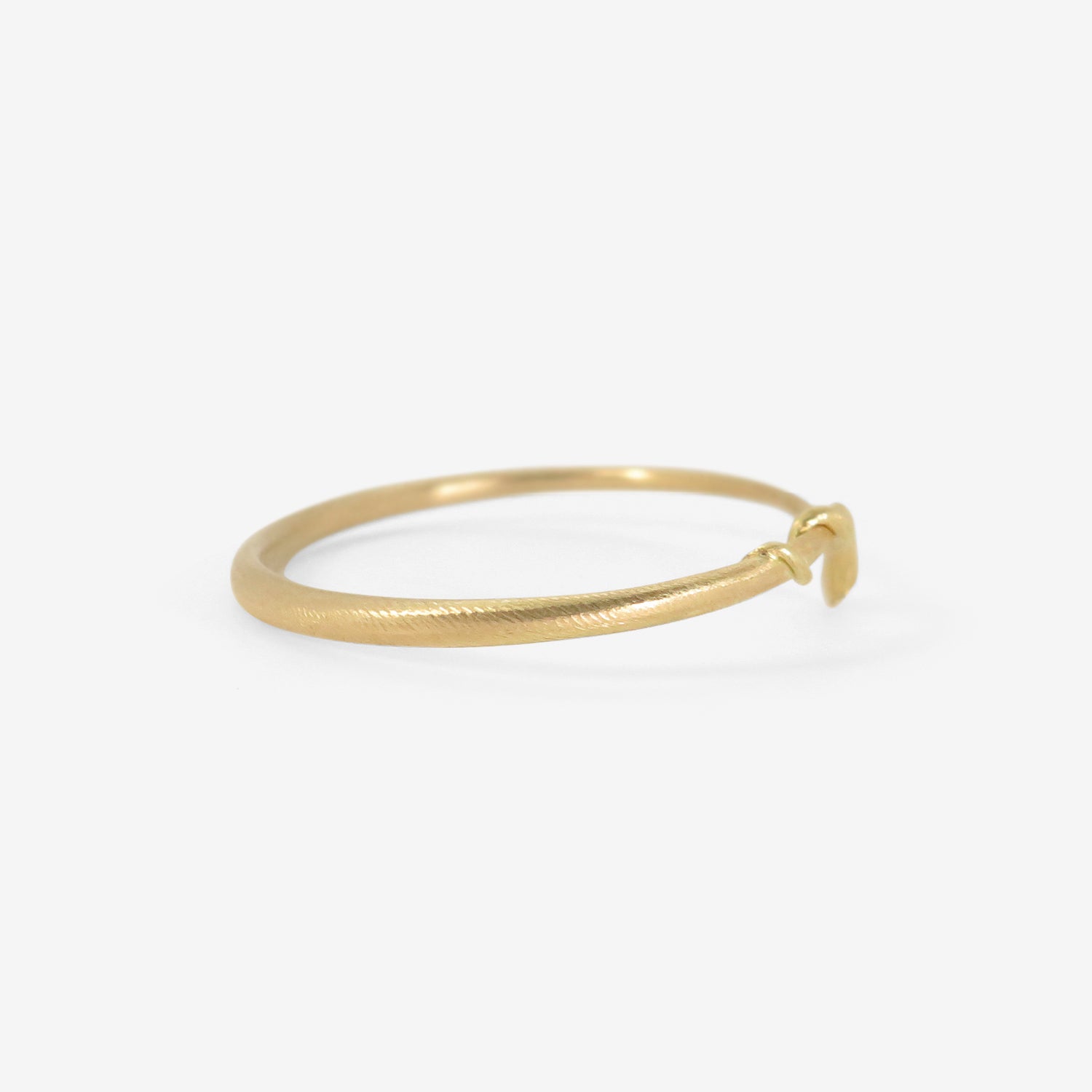 GABRIELLA KISS 18K SNAKE BANGLE WITH CHAMPAGNE DIAMOND EYES
