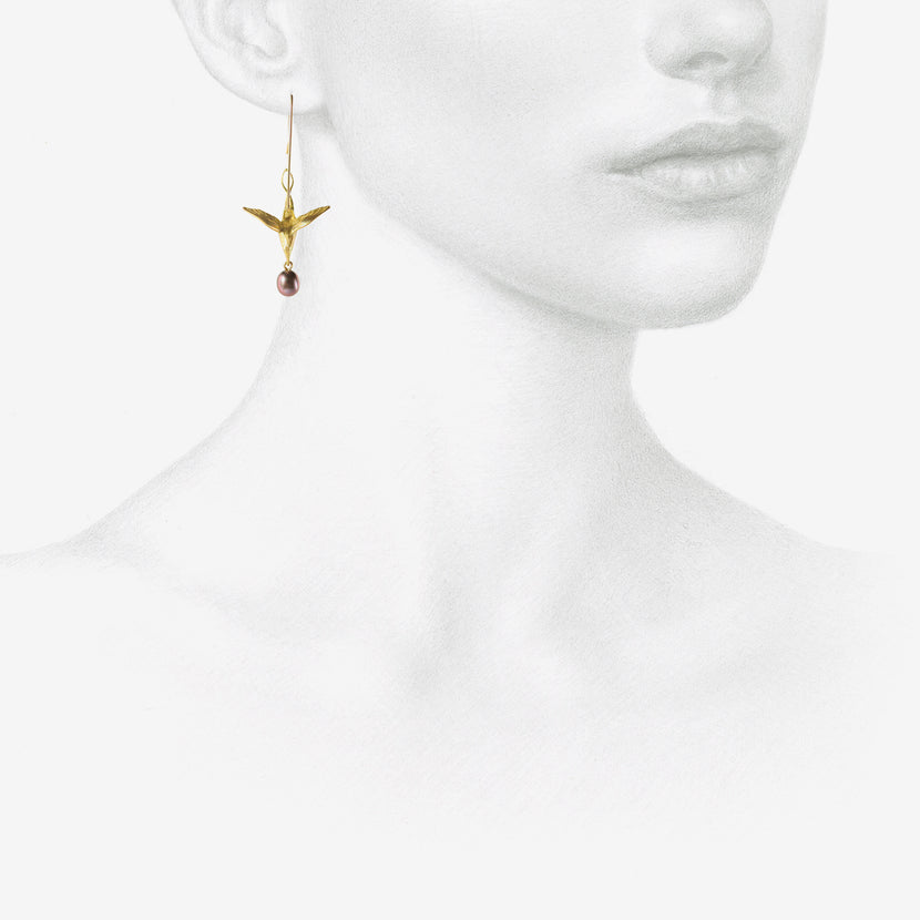 GABRIELLA KISS 18K & BLACK PEARL FLYING BIRD EARRINGS