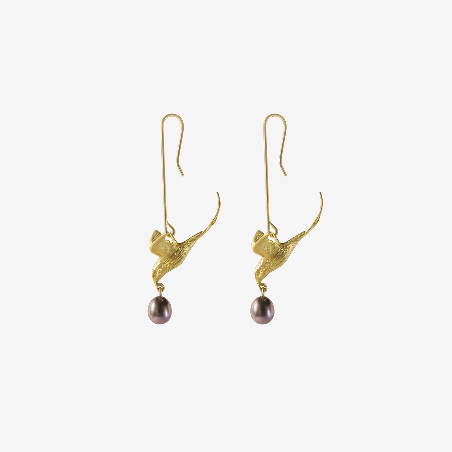 GABRIELLA KISS 18K & BLACK PEARL FLYING BIRD EARRINGS