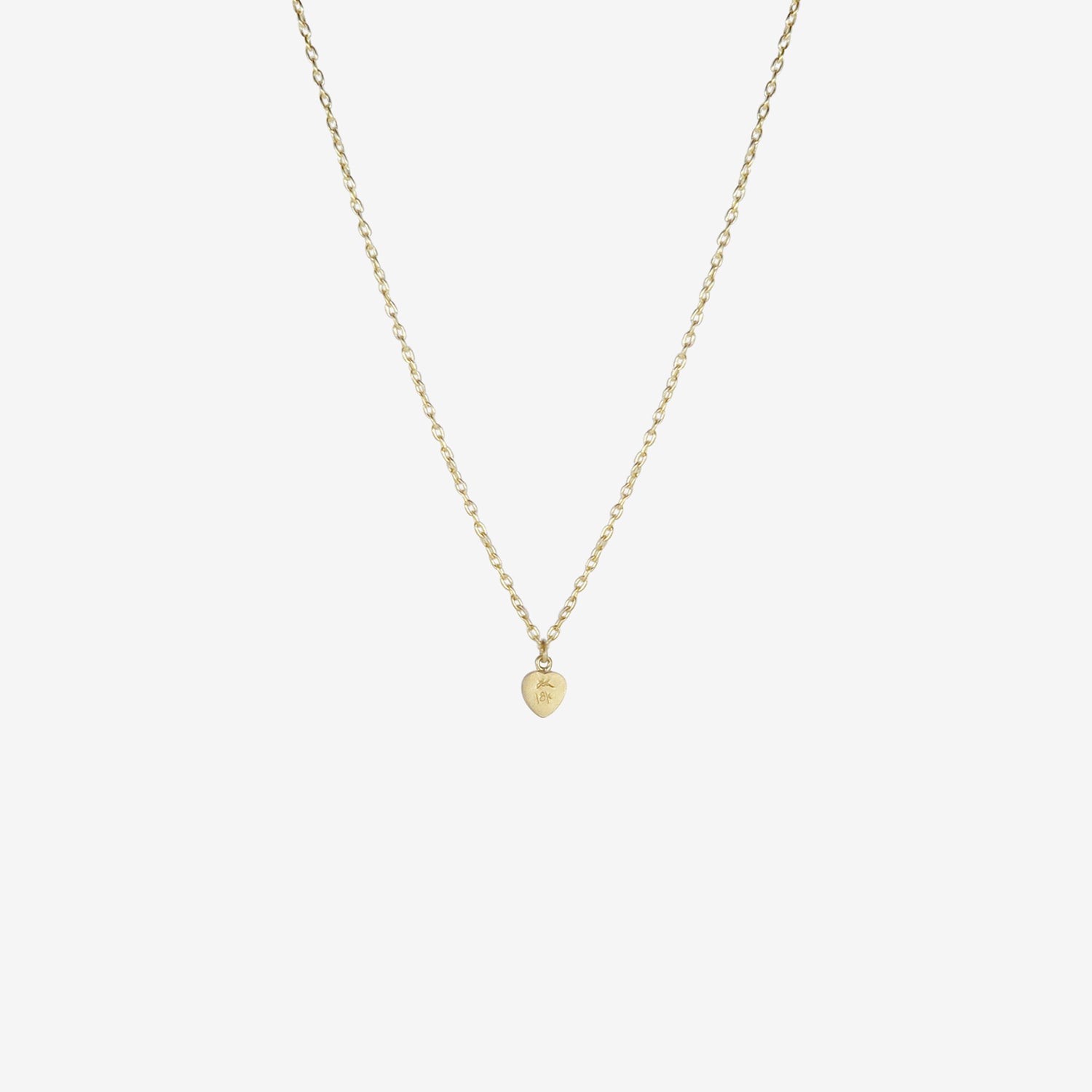 LOLA BROOKS 18K & BLUE SAPPHIRE SWEETHEART PENDANT, .55CT