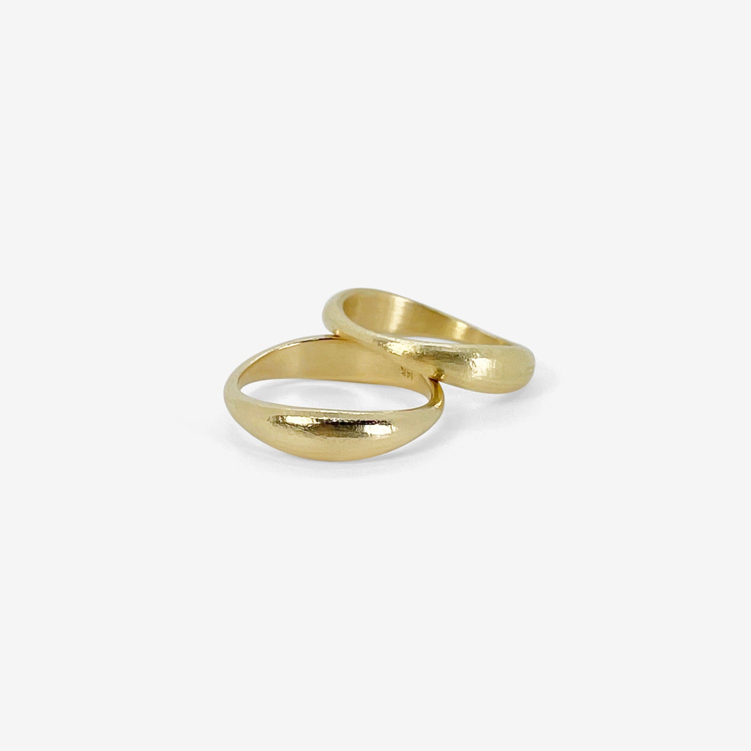 NICOLE LANDAW PAIR OF 14K NESTING HEWN STACKING RINGS