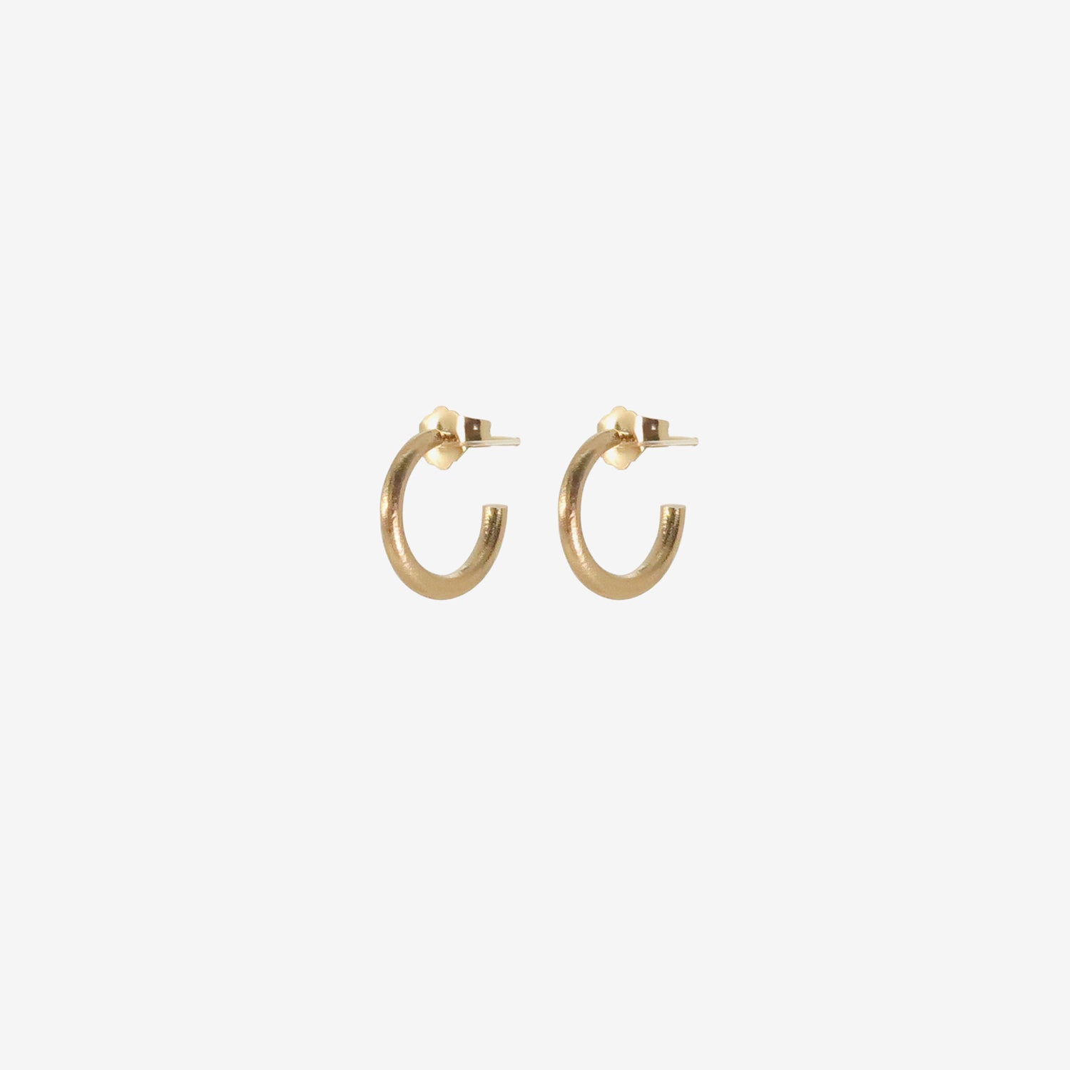 NICOLE LANDAW 14K THIN SMALL HOOPS ON POSTS
