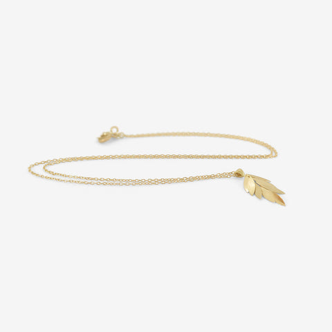 SIA TAYLOR 18K YELLOW GOLD FALLING LEAF NECKLACE