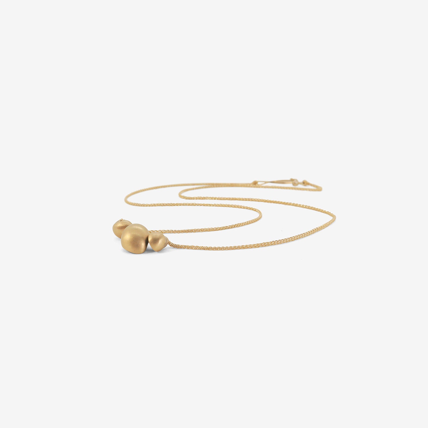 TED MUEHLING 14K THREE SNAIL NECKLACE, 17"