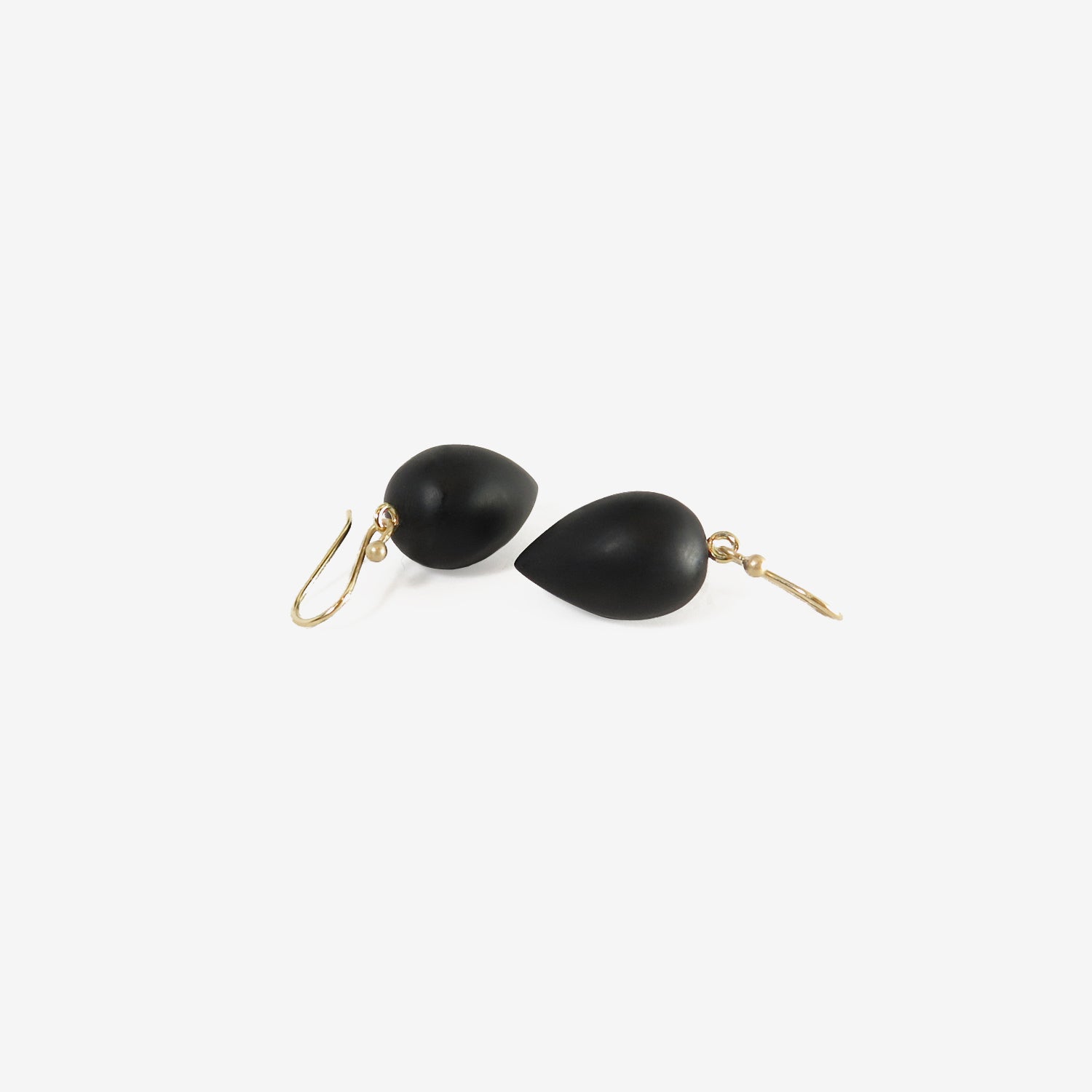 TED MUEHLING 14K & MATTE ONYX ACORNS