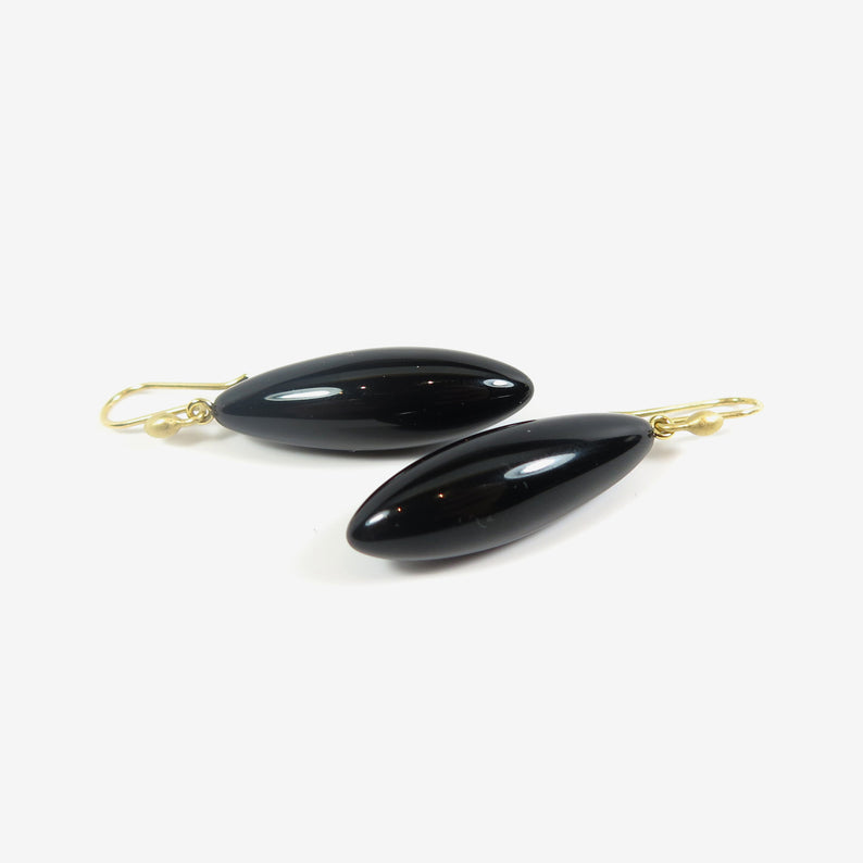 TED MUEHLING 14K & ONYX LONG BERRIES