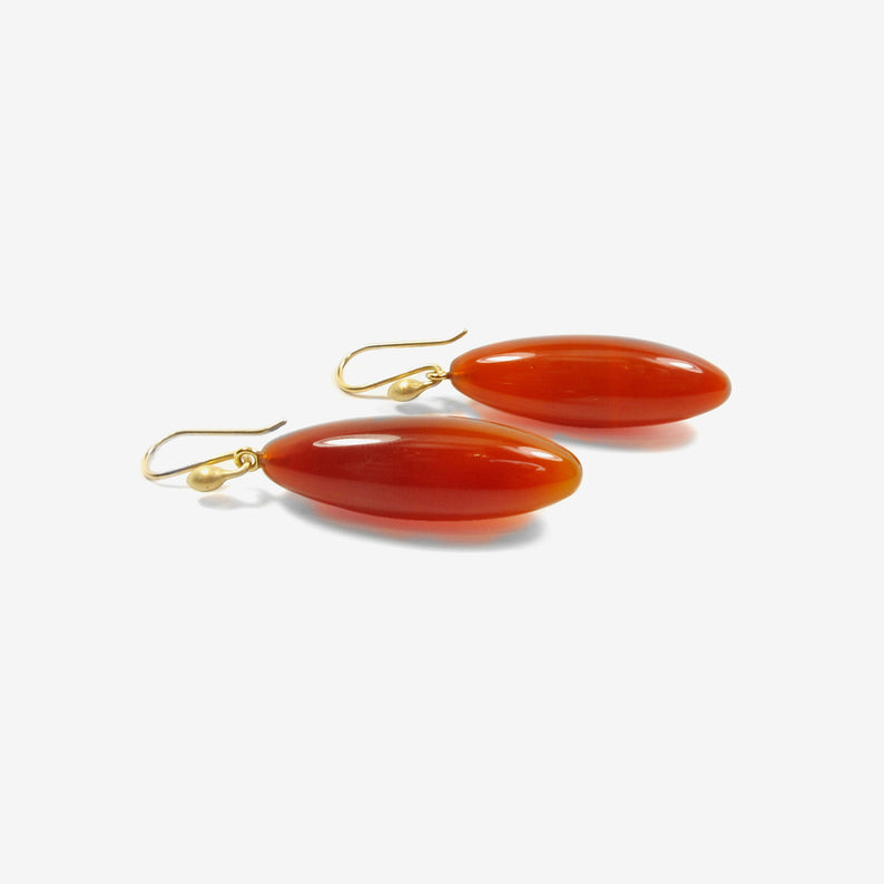 TED MUEHLING 14K & CARNELIAN LONG BERRIES