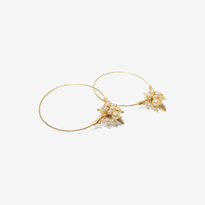 TED MUEHLING 14K WHITE PEARL SMALL HOOP CLUSTERS