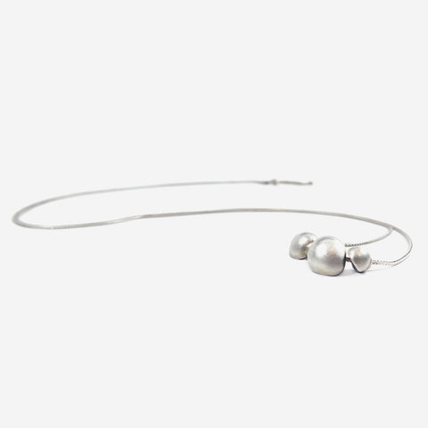 TED MUEHLING STERLING SILVER THREE SNAIL SHELL NECKLACE