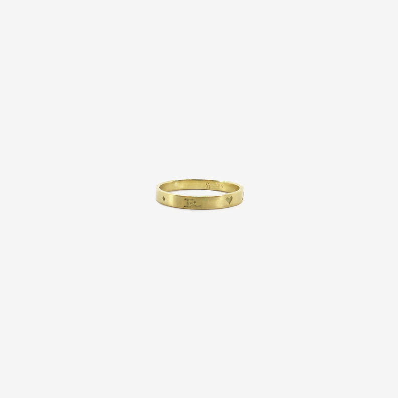 GABRIELLA KISS 18K LATIN INSCRIPTION BAND – “AMOR” – LOVE