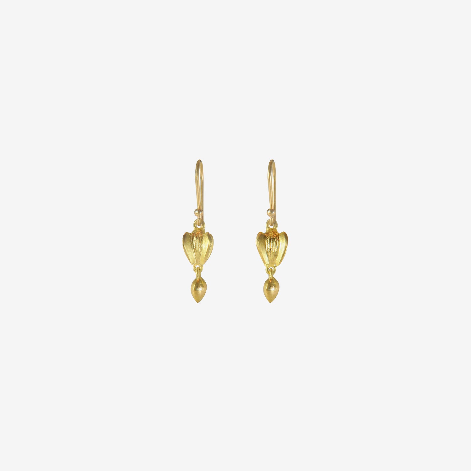 GABRIELLA KISS 18K BUCKWHEAT WITH SEED EARRINGS