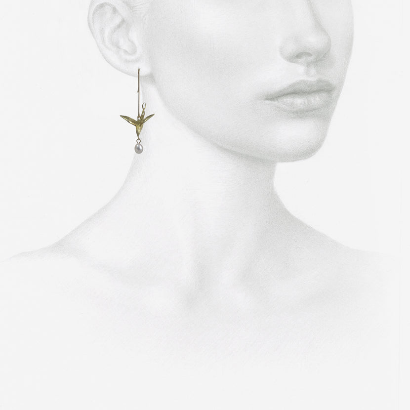 GABRIELLA KISS 18K & WHITE PEARL FLYING BIRD EARRINGS