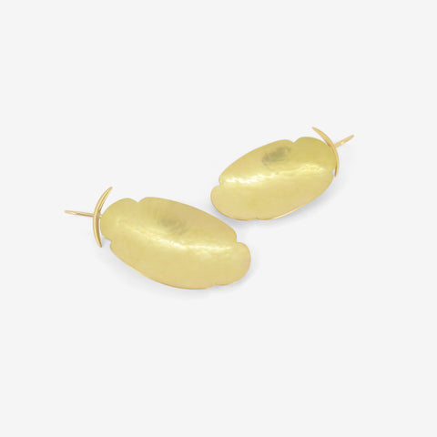 GABRIELLA KISS 18K GIANT OVAL SCALLOP EARRINGS