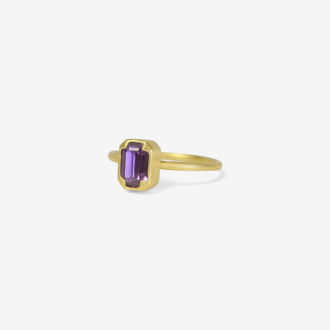 GABRIELLA KISS 18K & EMERALD CUT PURPLE SAPPHIRE RING