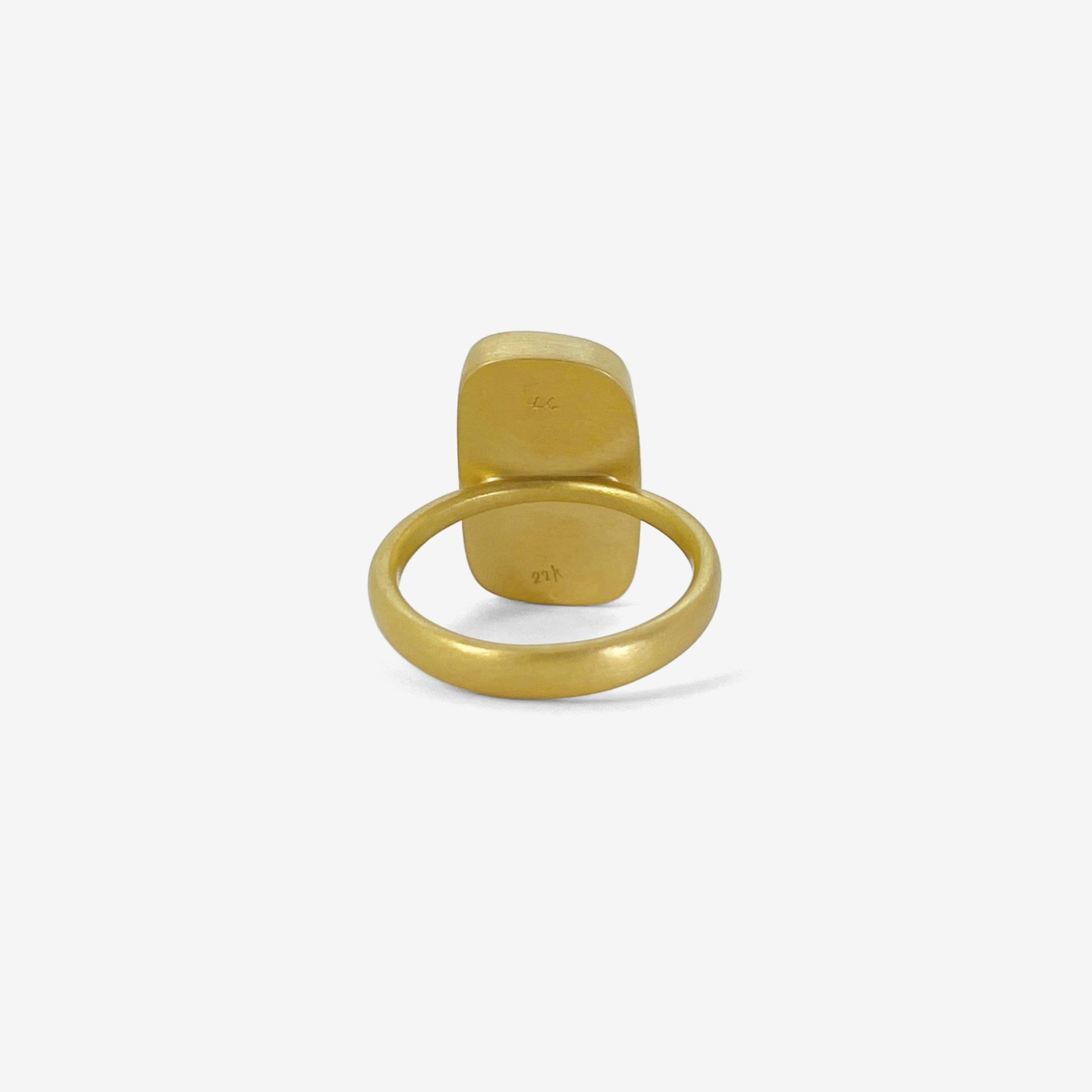 LOLA BROOKS 22K & CUSHION-SHAPED BOULDER OPAL RING, 10.32CT