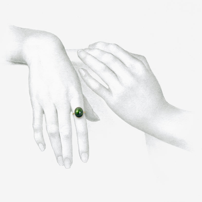 LOLA BROOKS 18K & OVAL GREEN OMBRÉ TOURMALINE RING, 10.39CT