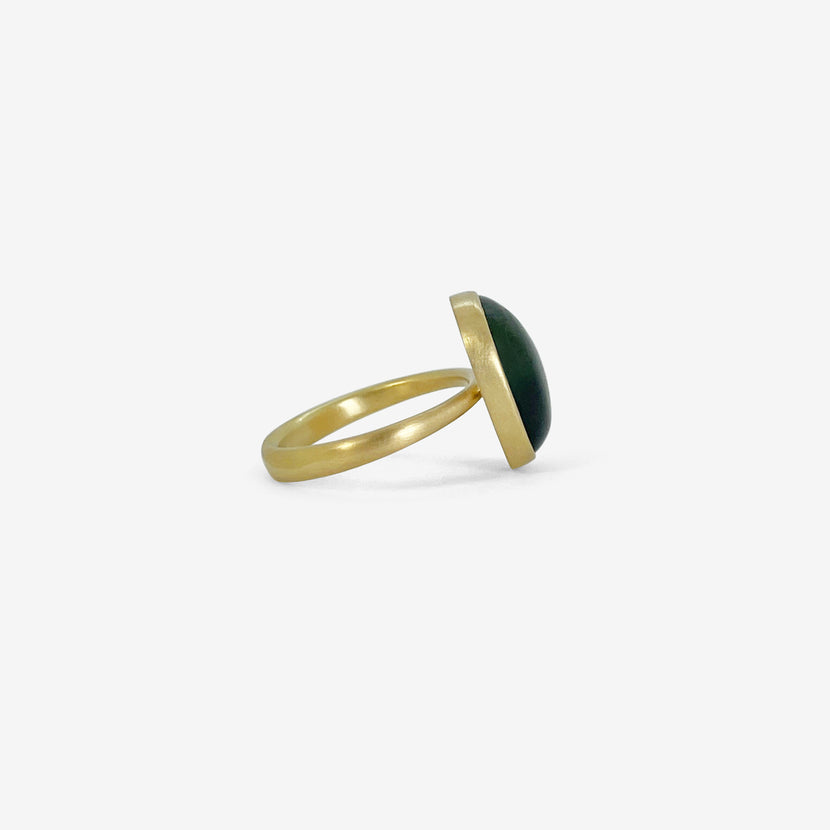 LOLA BROOKS 18K & OVAL GREEN OMBRÉ TOURMALINE RING, 10.39CT