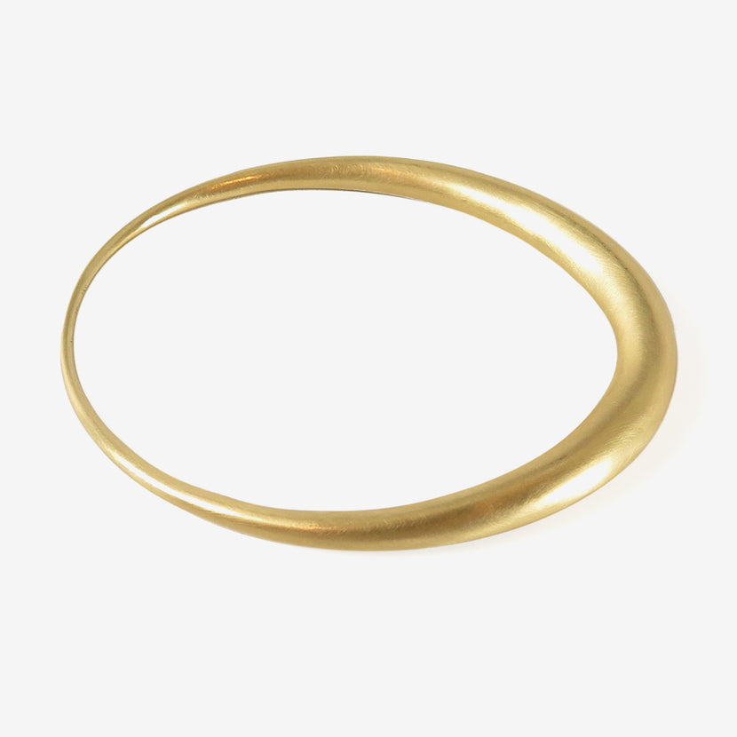 TED MUEHLING 18K OVAL BANGLE