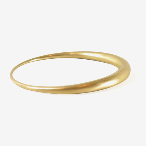 TED MUEHLING 18K OVAL BANGLE