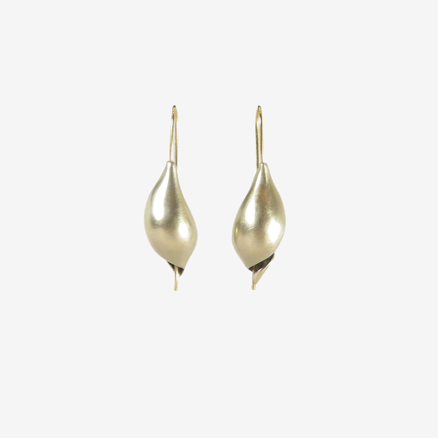 TED MUEHLING 14K WHITE GOLD NEW SHELLS