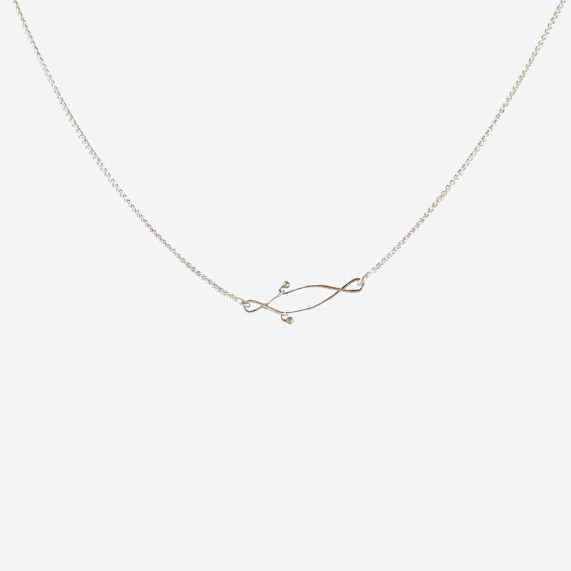 TED MUEHLING STERLING SILVER THREE SNAIL SHELL NECKLACE, 17"