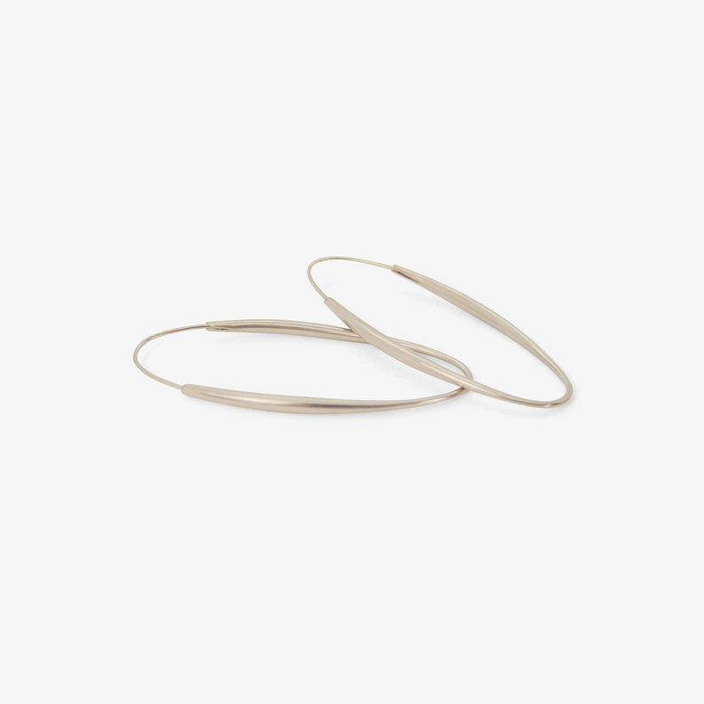 TED MUEHLING 14K WHITE GOLD LARGE OVAL HOOPS