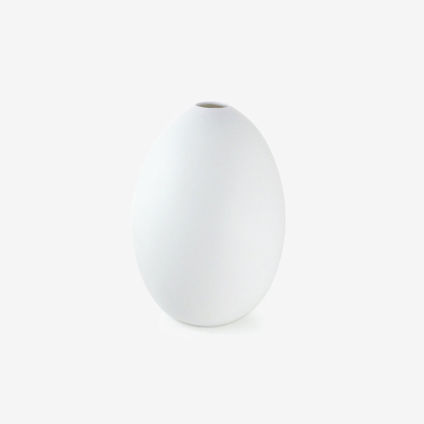 TED MUEHLING WHITE BISQUE LARGE EGG VASE