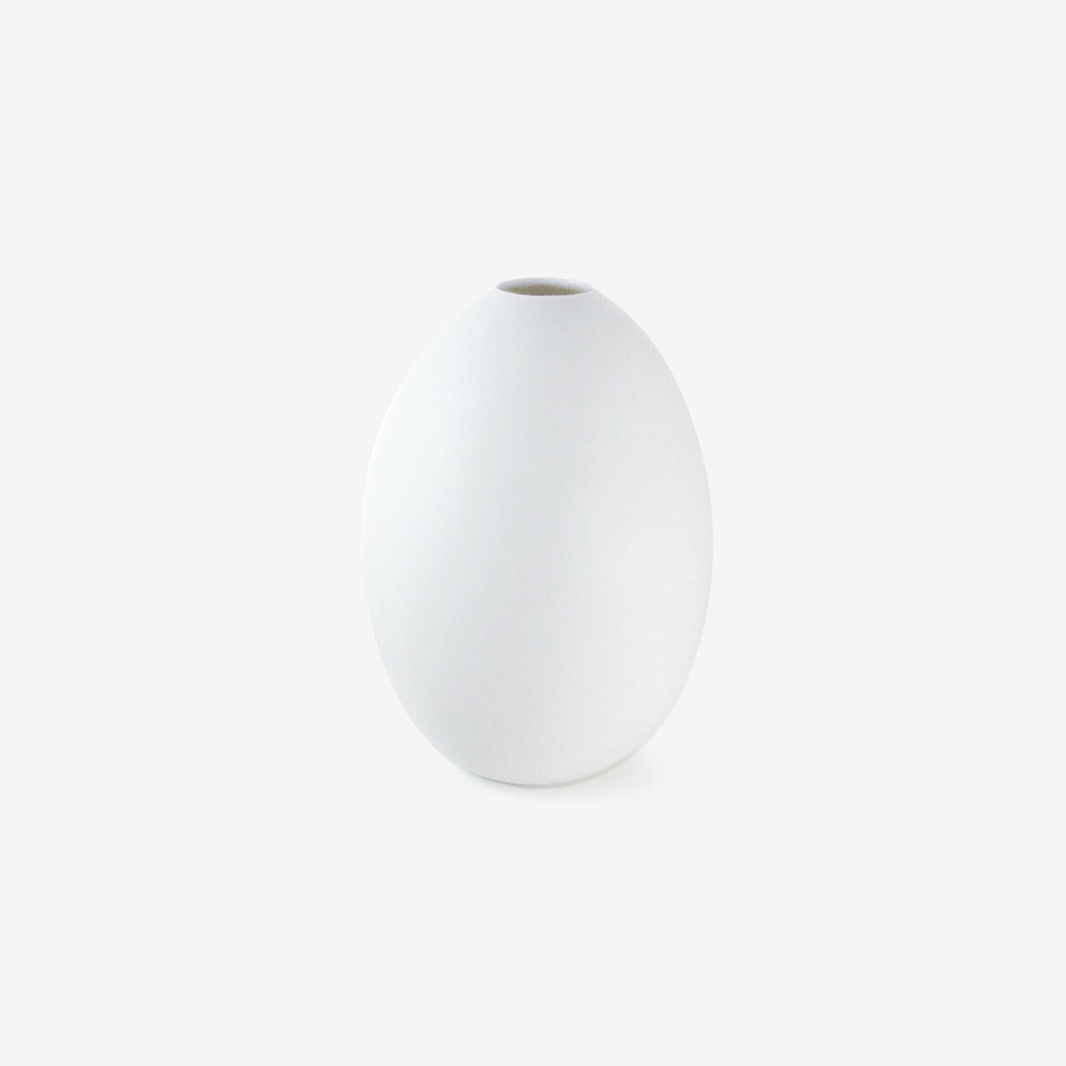 TED MUEHLING WHITE BISQUE SMALL EGG VASE