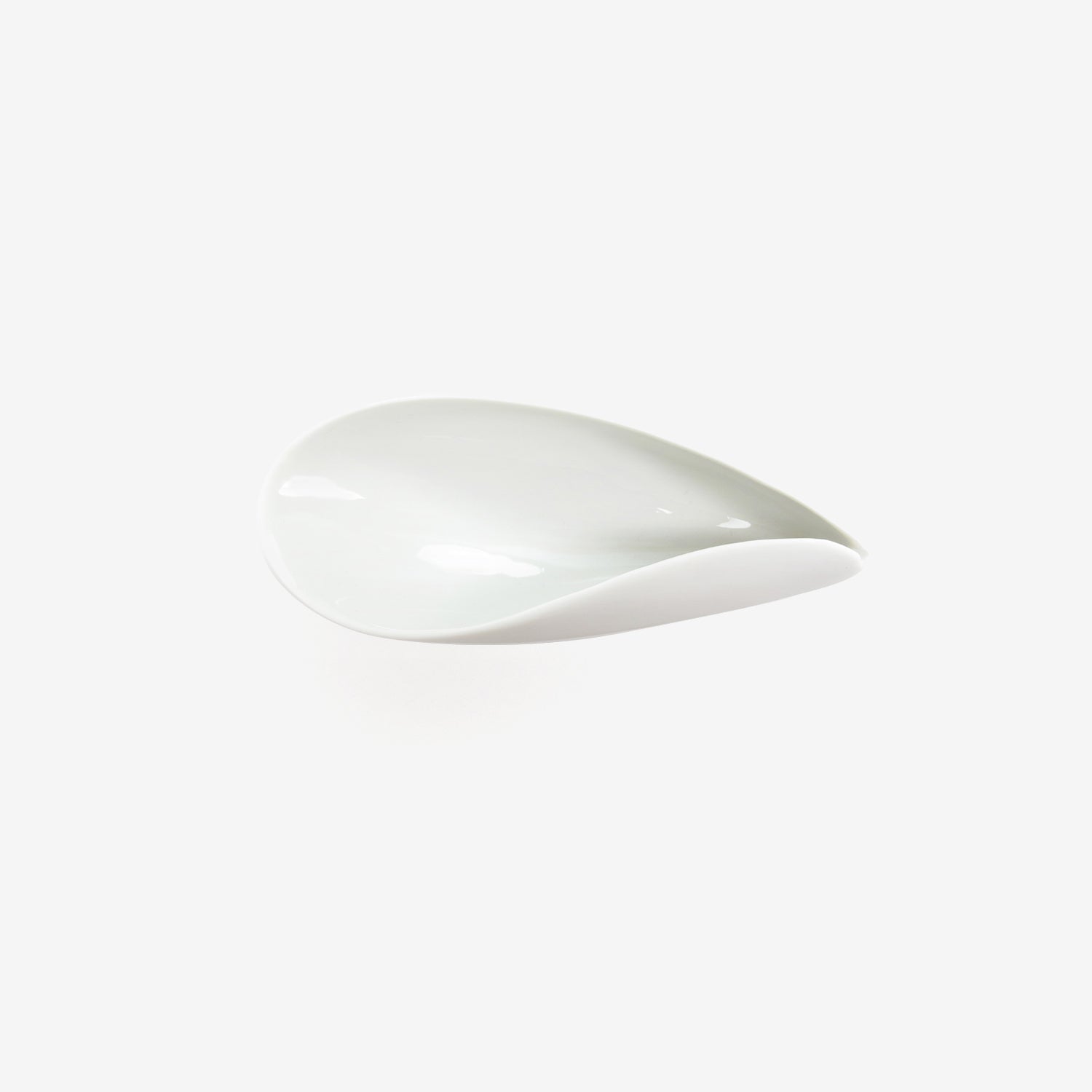 TED MUEHLING PORCELAIN MUSSEL SHELL