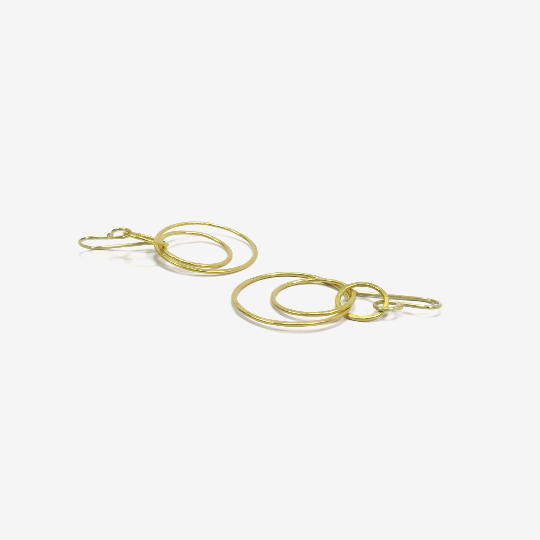 ROSANNE PUGLIESE 22K MEDIUM MAGNOLIA EARRINGS